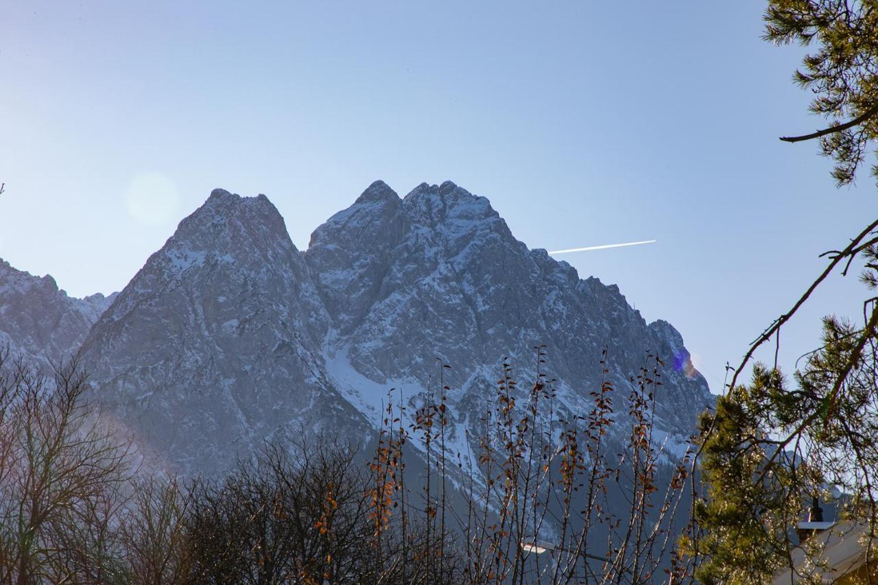 Wake Up At The Top Of The Mountains Garmisch-Partenkirchen