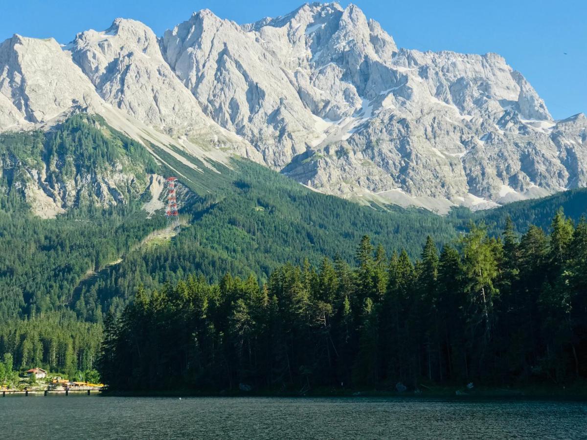 Wake Up At The Top Of The Mountains